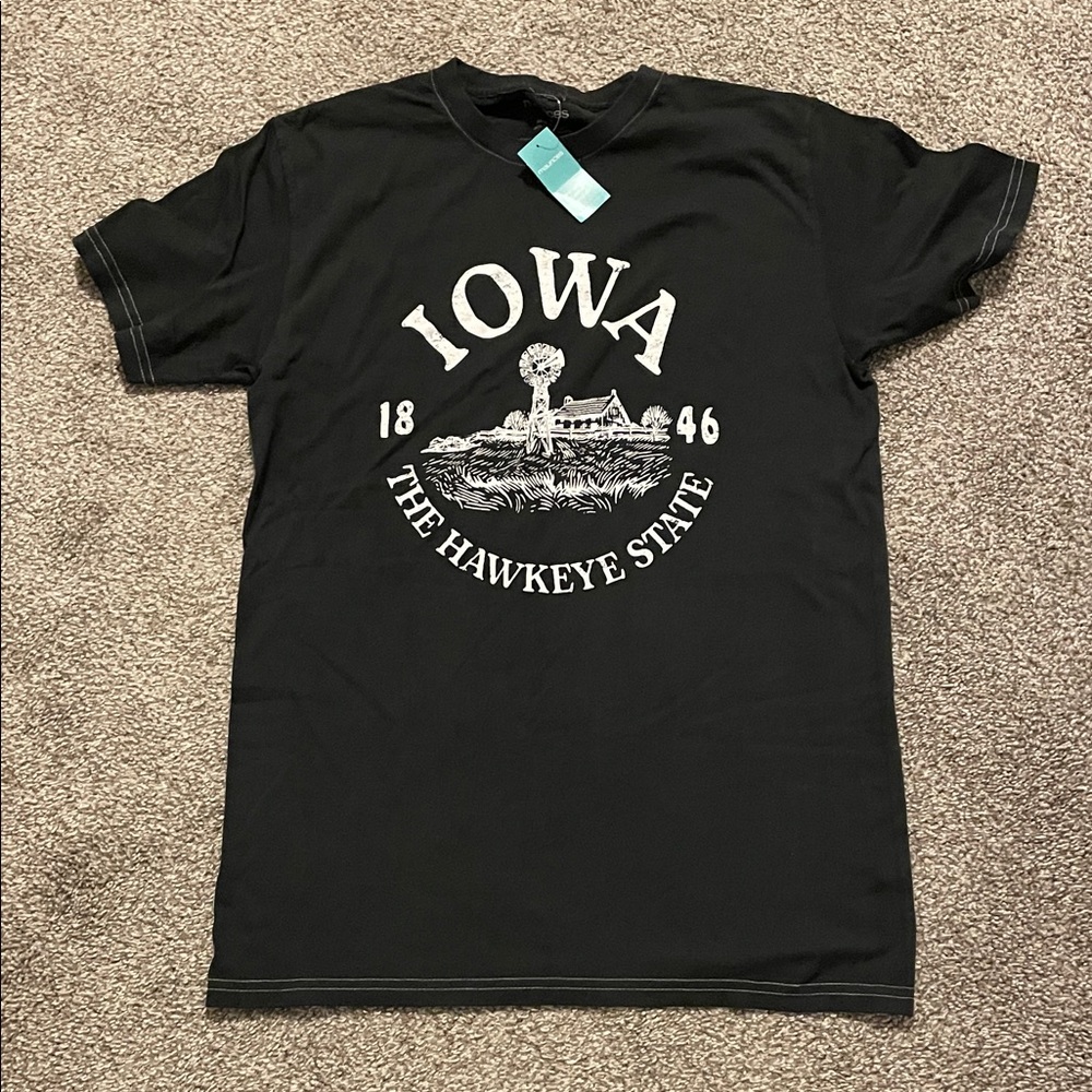 Maurices Black Iowa Graphic Tee Size Small (NEW)